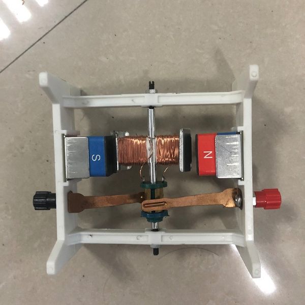 小型电动机实验器
